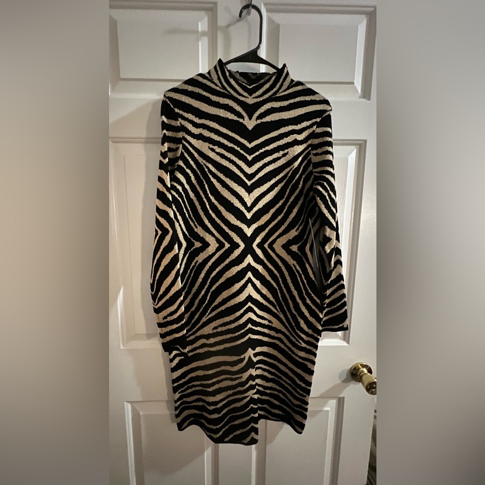 Almost Famous Metallic Long Sleeve Midi Dress 🔥NWT🔥